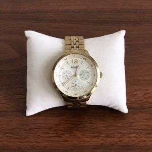 ✨ Gold and Mother of Pearl Fossil Watch